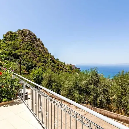 Aigli Summer Getaway - Seaview Lux Retreat